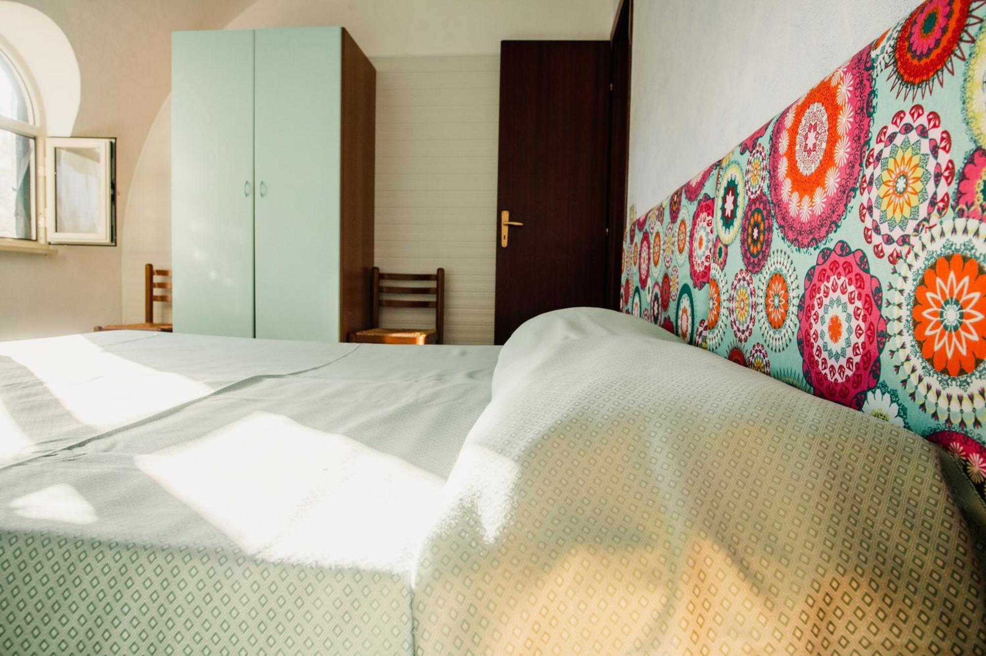 Camping & Village Rais Gerbi Pollina Esterno foto